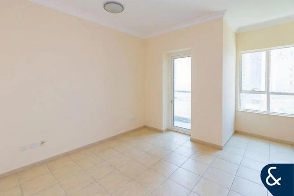 Unfurnished | Balcony | Huge Layout